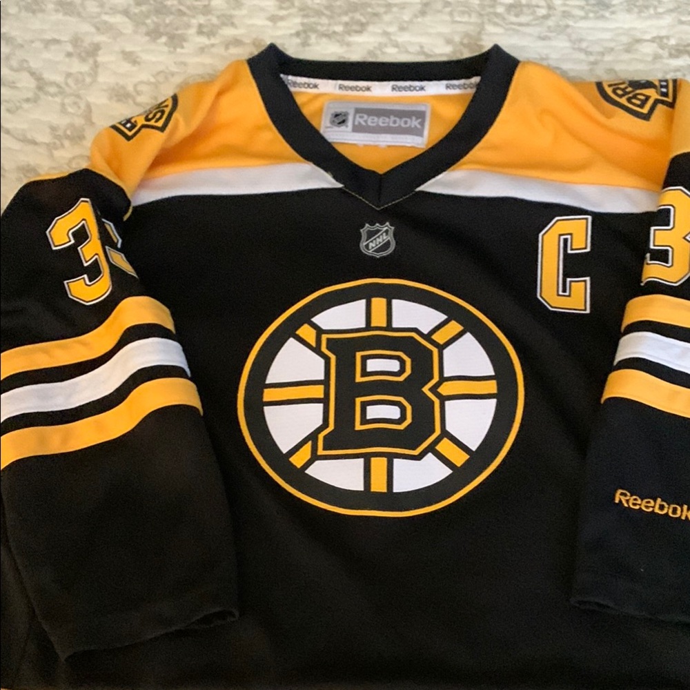 Bruins / Chara Reebok Black and Yellow Kids Jersey Bruins shirt